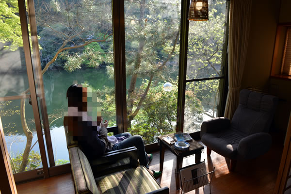 鹿児島県 吹上温泉 みどり荘 あざみの間からの眺め